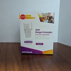 NETGEAR - AC750 Dual-Band Wi-Fi Range Extender - White (EX6100-100NAS)