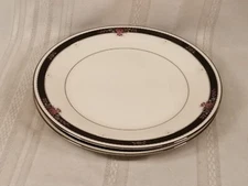 2 Noritake Ivory China Etienne #7260 Dinner Plates