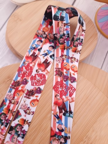 Disney Character Pixar Goofy Minnie Mickey ear holiday ID lanyard Safety Clip - 第 271/333 張圖片