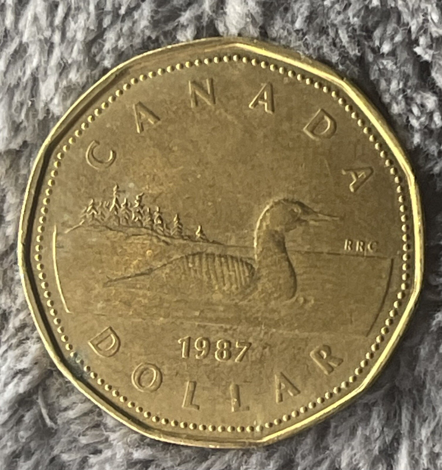 canada-1-dollar-coin-1987-queen-elizabeth-ii-as-pictured-ebay