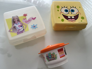 Tupperware Barbie & SpongeBob Sandwich Keepers w Hinged Lid & DORA Snack Cup Vtg