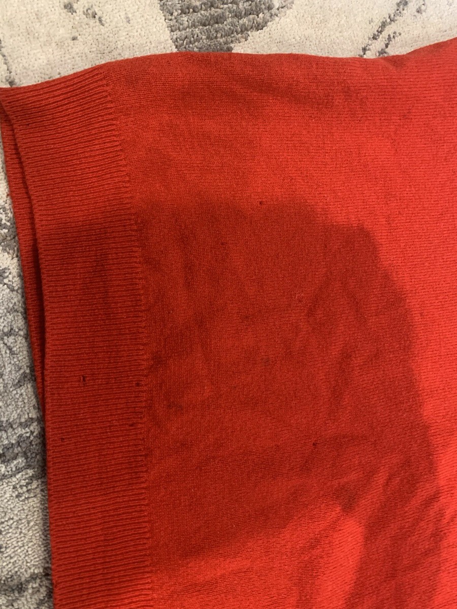 Burberry 100% Lambs Wool Sweater Vest View 3