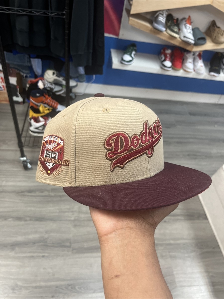 NEW ERA LA DODGERS WORDMARK SCRIPT 2-TONE 59FIFTY FITTED HAT (SIZE