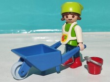 PLAYMOBIL FIGUR M&Auml;DCHEN B&Auml;UERIN REF 4529 BAUERNHOF HAUS GARTEN GARTEN GARTEN ...