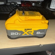 DEWALT DCB2108 20V MAX XR POWERPACK 8AH Li-Ion Battery - NEW  - FREE SHIPPING 