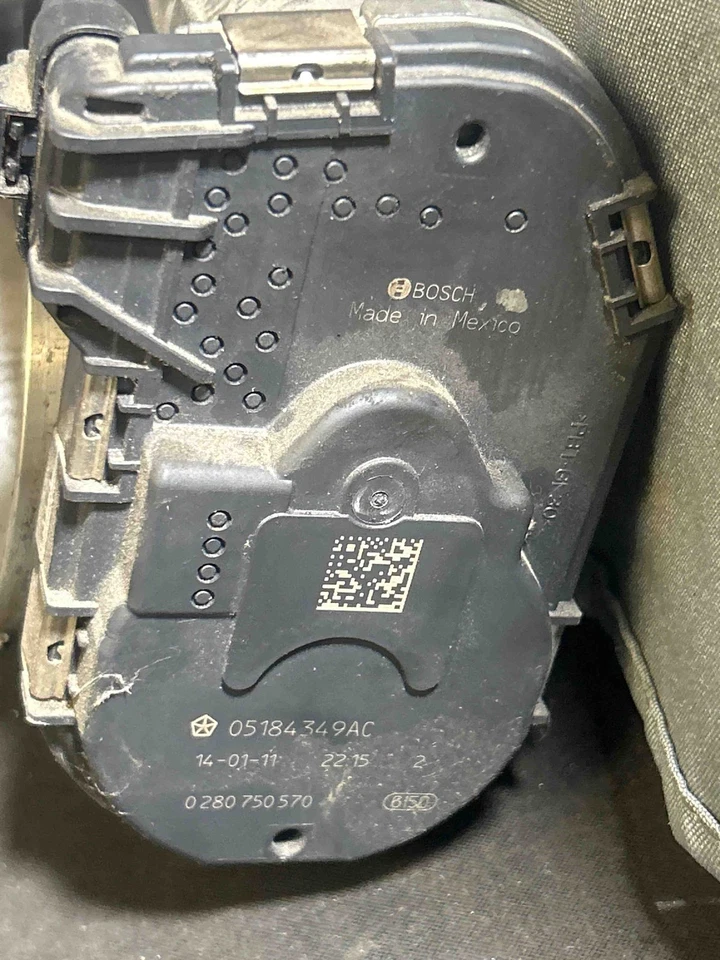 Fits 2011-2016 Chrysler Town & Country, 3.6L Throttle Body, OEM:5184349AC - Image 3 of 4