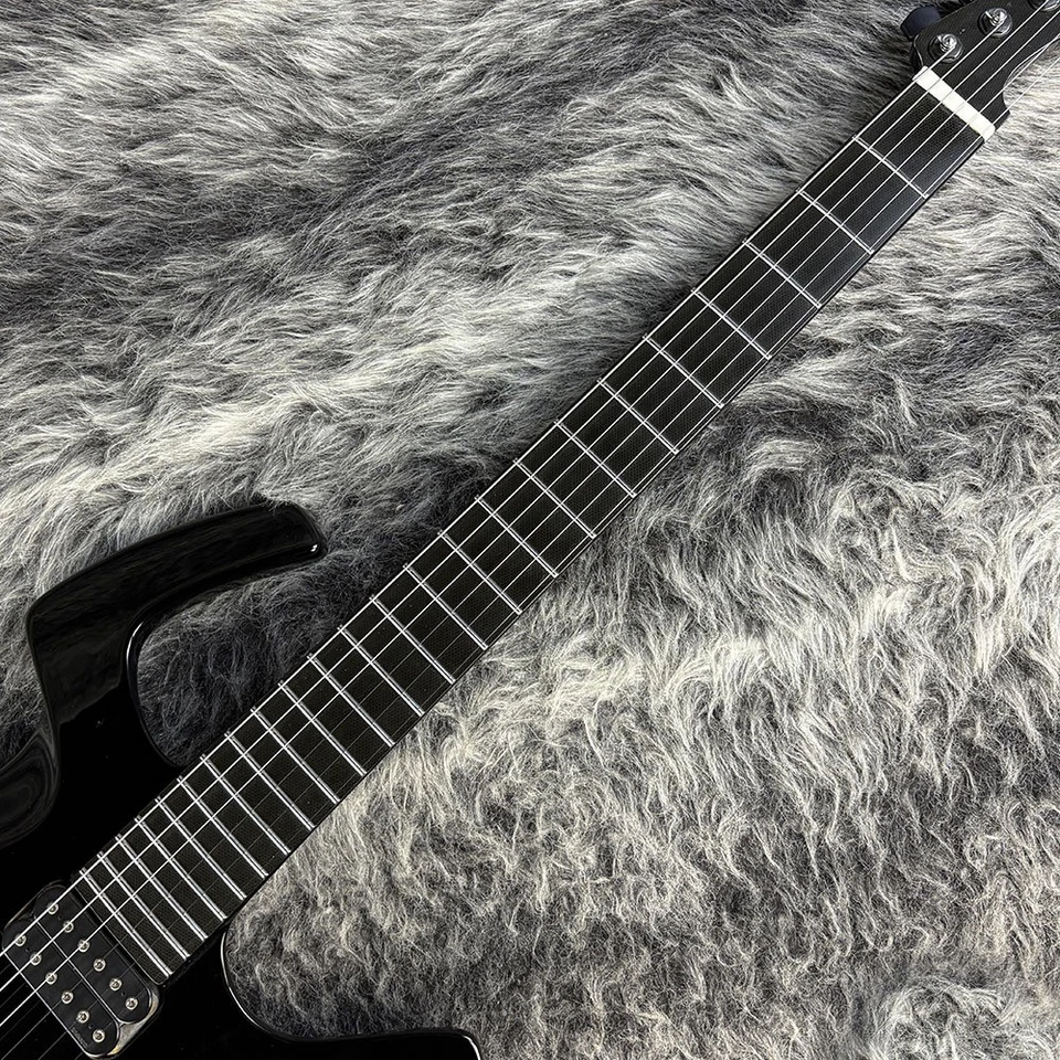 Электрогитара Parker Fly Deluxe Hardtail Dusty Black - Изображение 3 из 4