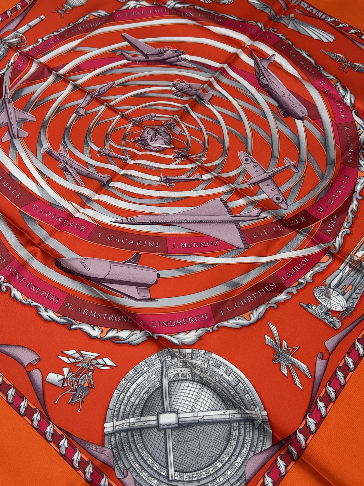 Hermes Scarf NEW Special Carre 'BREITLING x REVES D'ESPACE' RARE France Foulard thumbnail 8