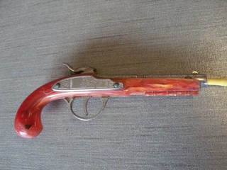 VINTAGE TOY HUBLEY FLINTLOCK JR MADE IN U.S.A TOY CAP GUN
