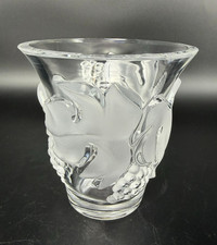 Lalique (France) "SAUMUR" (Grapevine) Clear/Frosted Crystal Vase #12300 EXC
