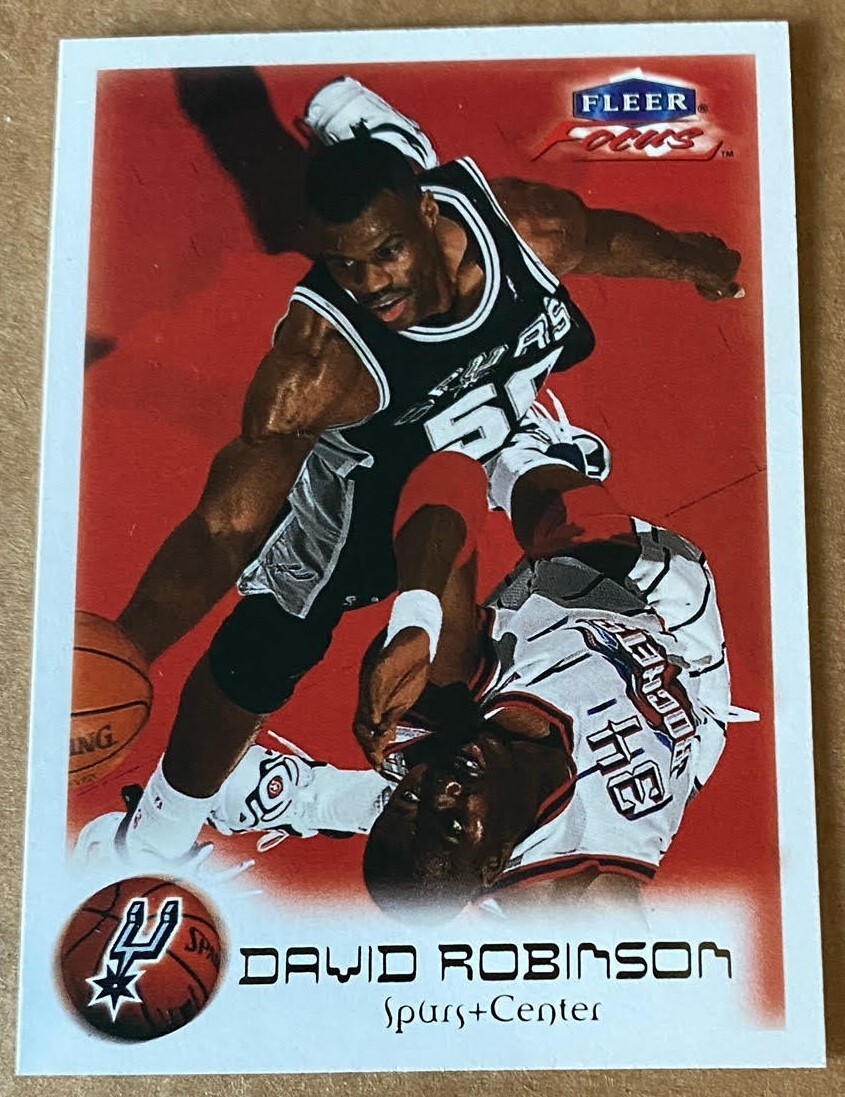 DAVID ROBINSON HOF 1999-00 FLEER FOCUS Card  #32 NM-MT Condition