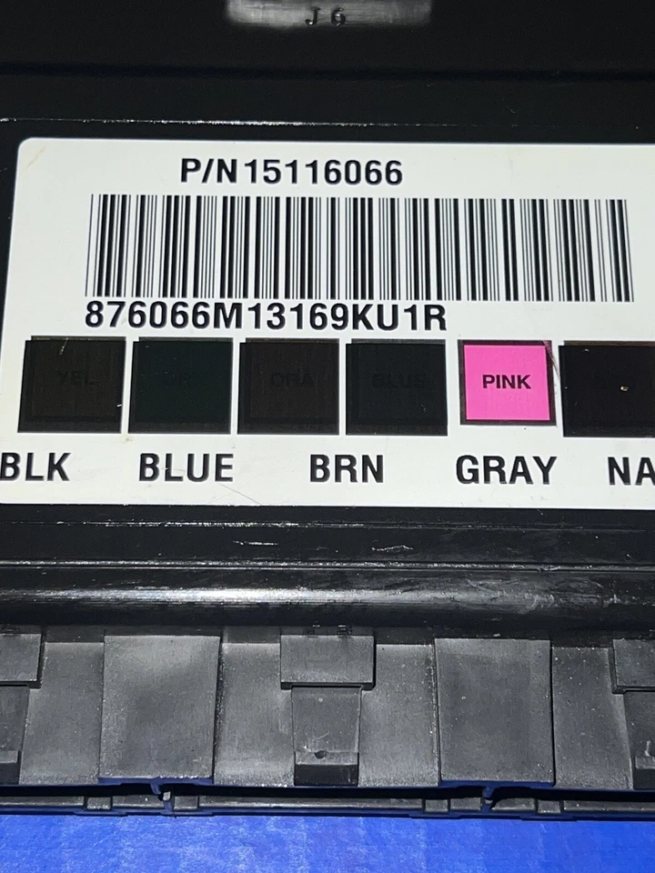 Módulo de control de carrocería Suburban 2003-2006 15116066 programado para tu VIN BCM Foto 2 de 3