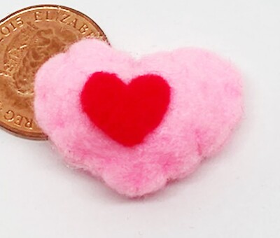 Puppenhaus rosa Herzform Kissen Kissenüberwurf einzeln klein Tumdee Miniatur
