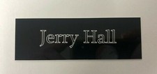 Jerry Hall (modèle) - Plaque / plaque gravée 105x35mm pour souvenirs signés