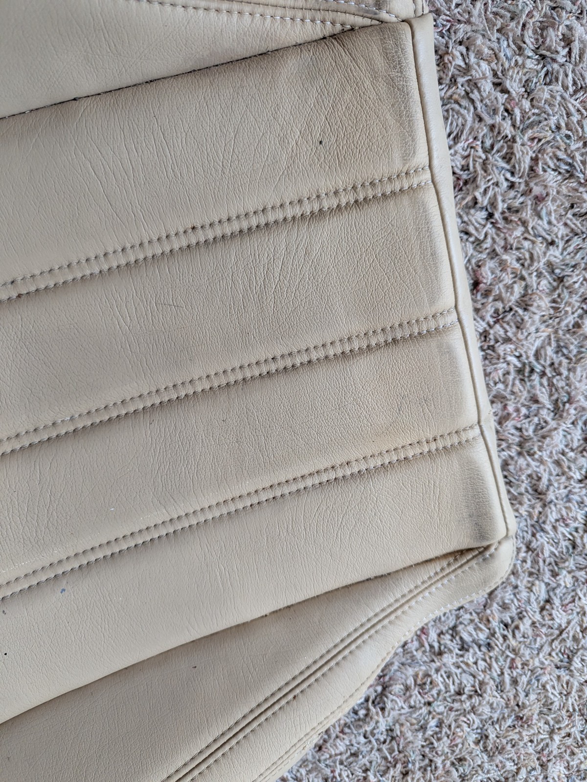 Maserati GranTurismo S 2008-2012 Front Right Lower Seat cushion Beige