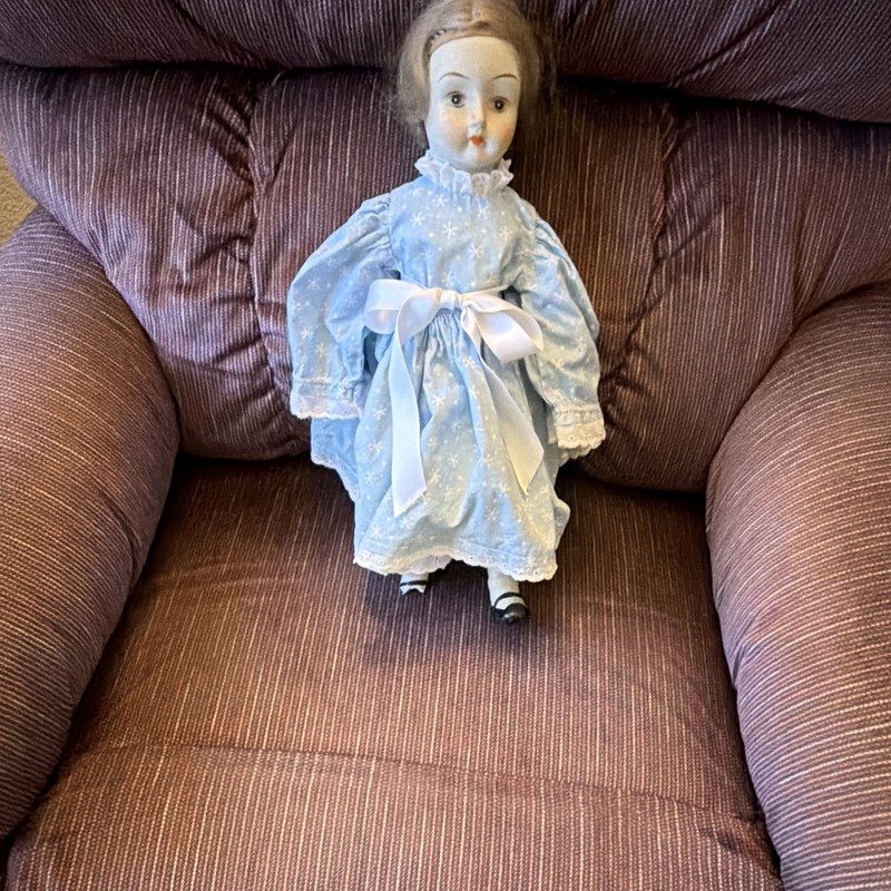 Porcelain Girl Doll Blue Eyes Brown Straight Hair Light Blue Lace Dress