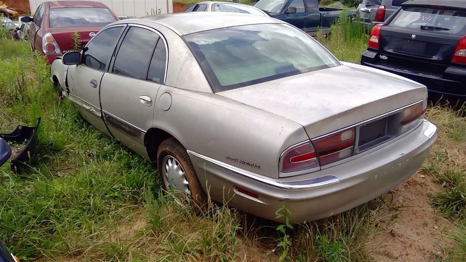 Radiador compatible con 97-99 Park Avenue 241588 Foto 4 de 4