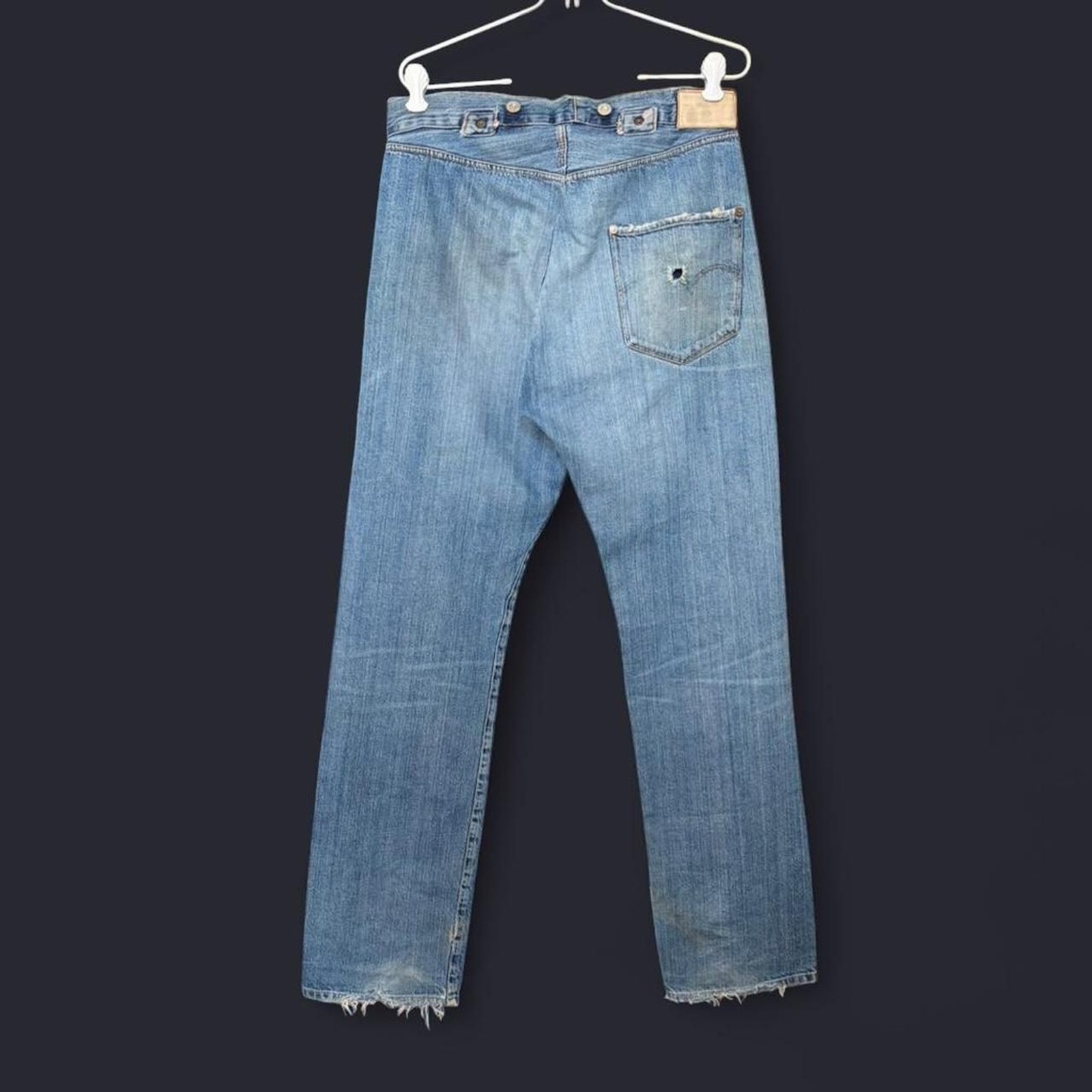 EXTREMELY RARE vintage Levi’s engineered single pocket jeans distressed patched image 2