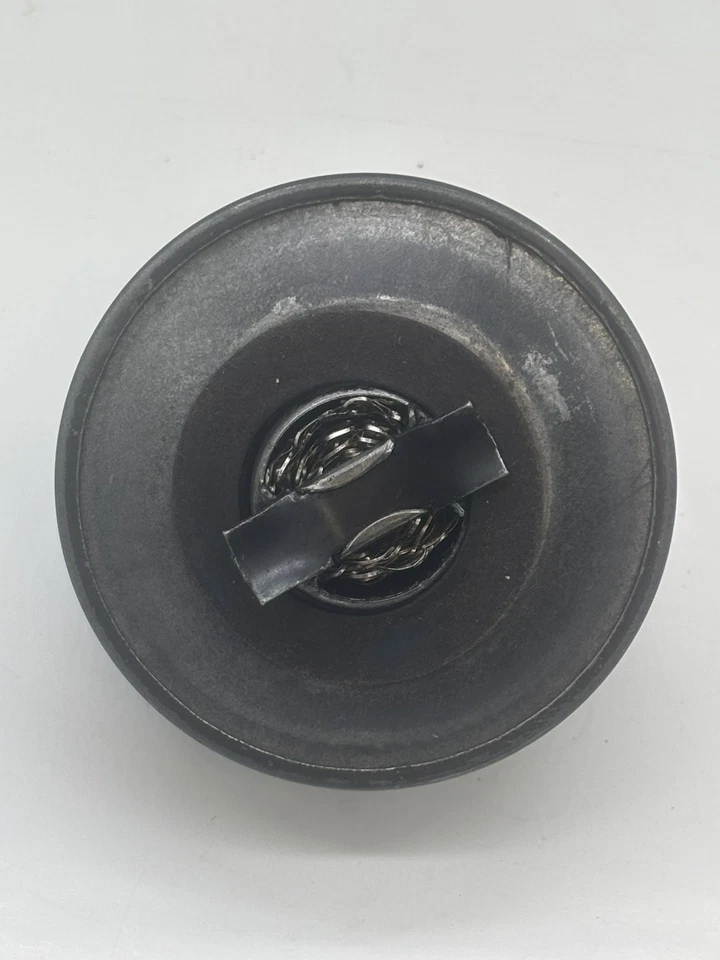 Ford 1967-70 Torino, Mustang, Fairlane, F-150 Autolite Valve Cover Breather Cap - Image 4 of 4