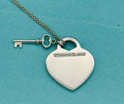 Tiffany & Co. Heart Tag Key Pendant Medium With 18” Chain Silver