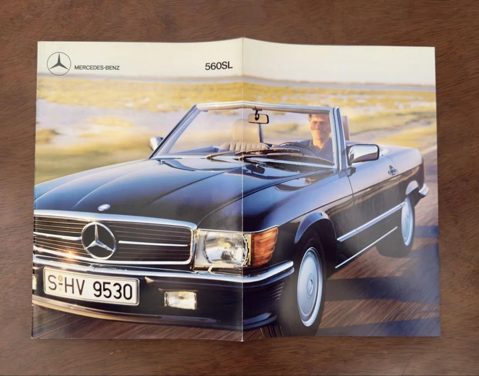 Mercedes Benz 560Sl Catalog Thing - Image 3 of 4