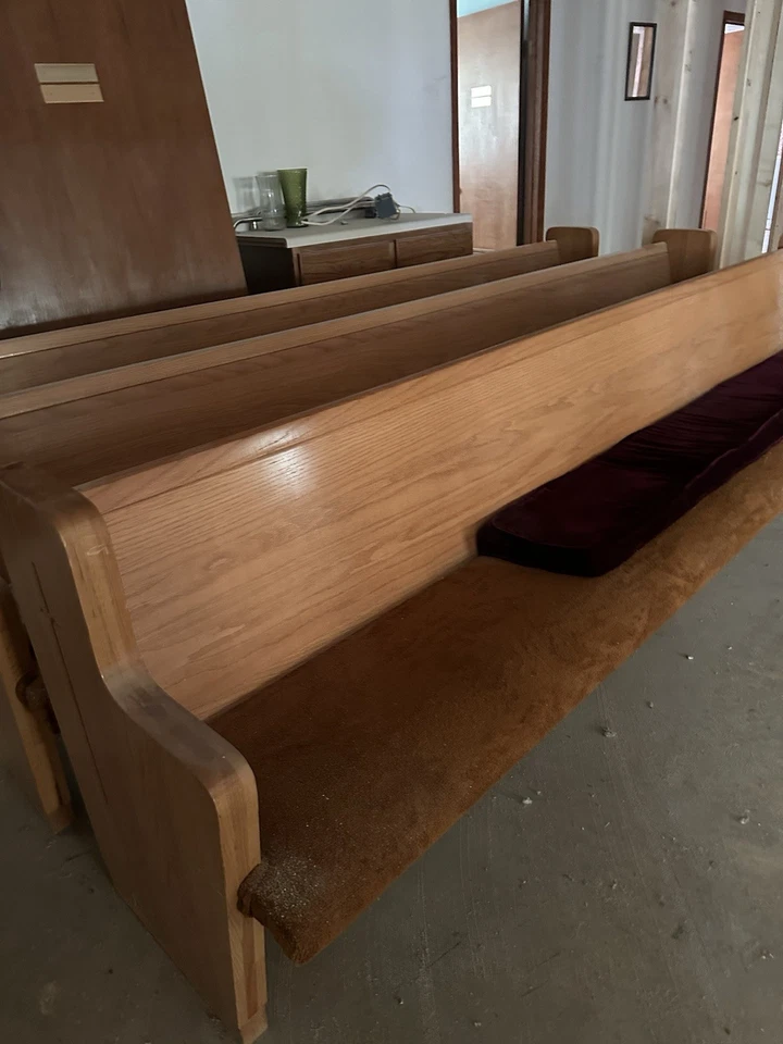 出售教堂长椅 — 第 2/2 张图片