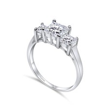 925 Sterling Silver Princess Cut 2.00ct Three Stone Simulated Diamond Ring NEW