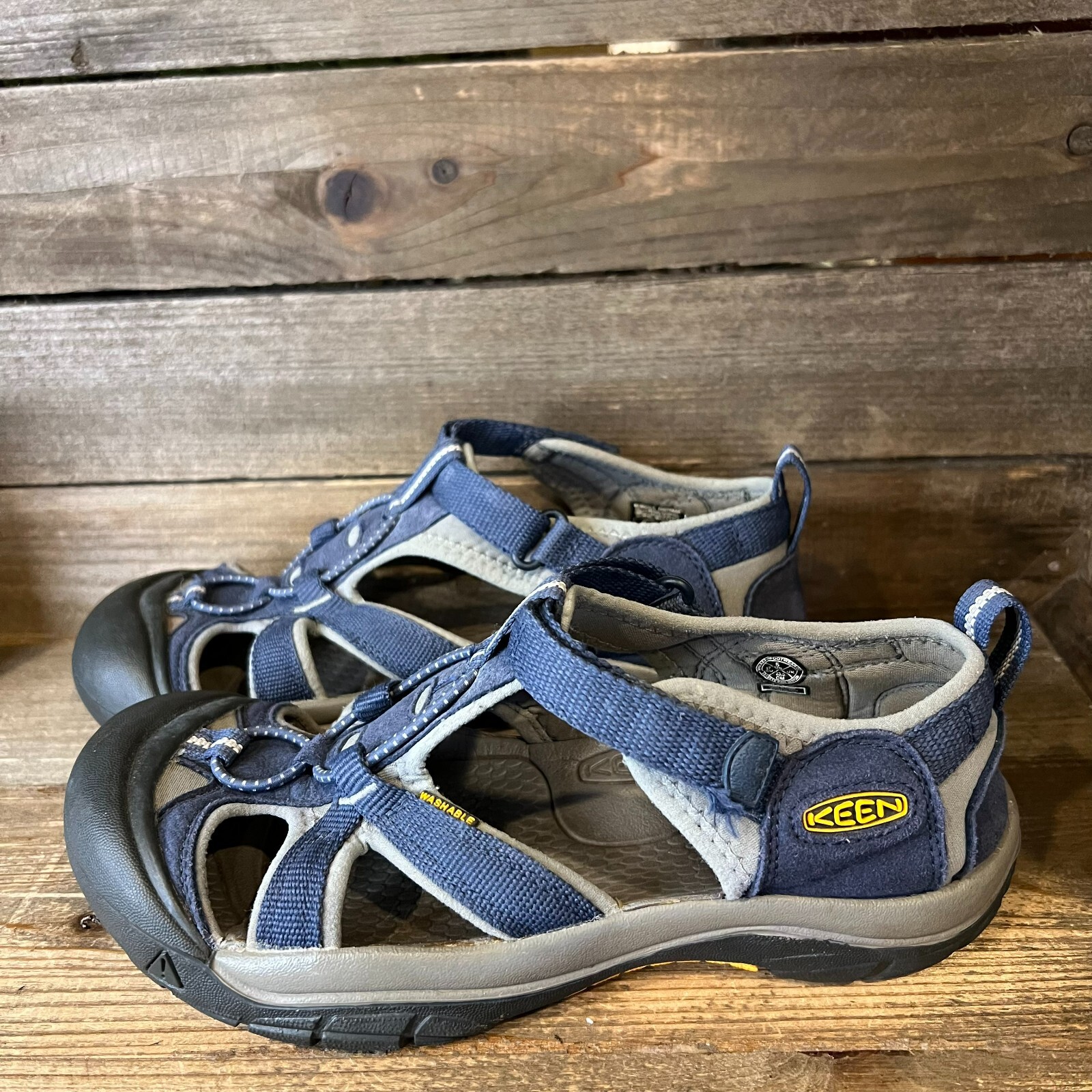 Sandali scarpe blu impermeabili Keen Newport Venice H2 bambino taglia 5 Y ottime condizioni