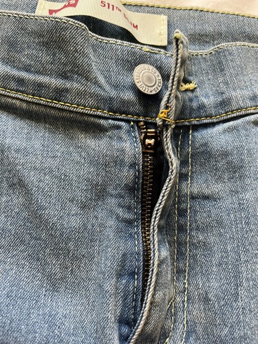 Boys Levi’s 511 Slim Blue Jeans Size 20R 5 Pockets Light Wash Straight Leg - Picture 4 of 10