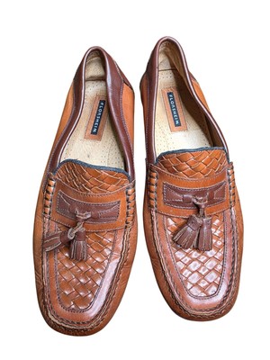 Florsheim display picture 1