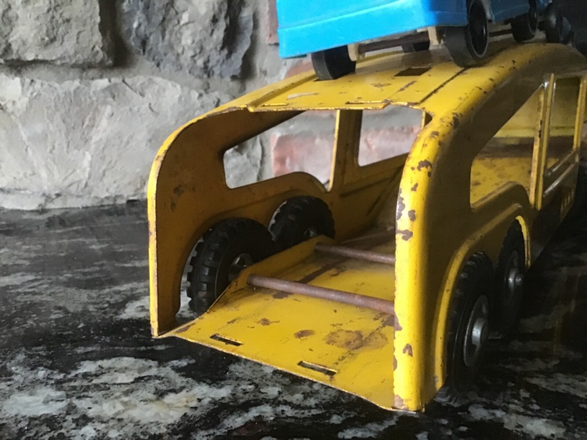 Vintage Structo Auto Transport Car Hauler Truck missing 1
