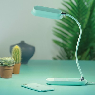 momax led desk lamp with wireless charging pad