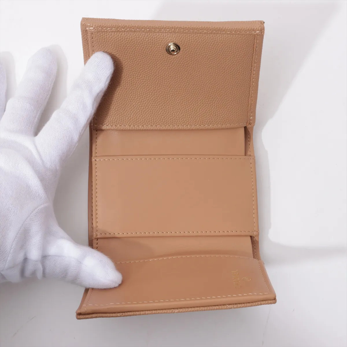 Chanel Matelasse Caviar Skin Compact Wallet Brown Gold Metal Fittings random ser thumbnail 5