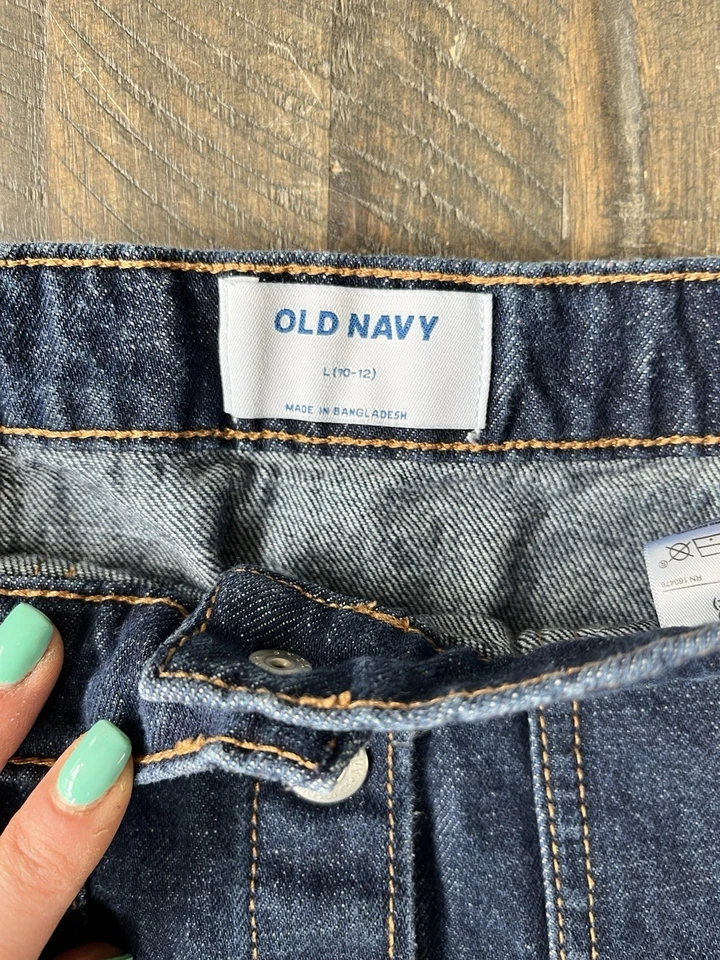 Old Navy纽扣前牛仔裙大号 (10-12) - 批量 2 条裙  — 第 3/4 张图片