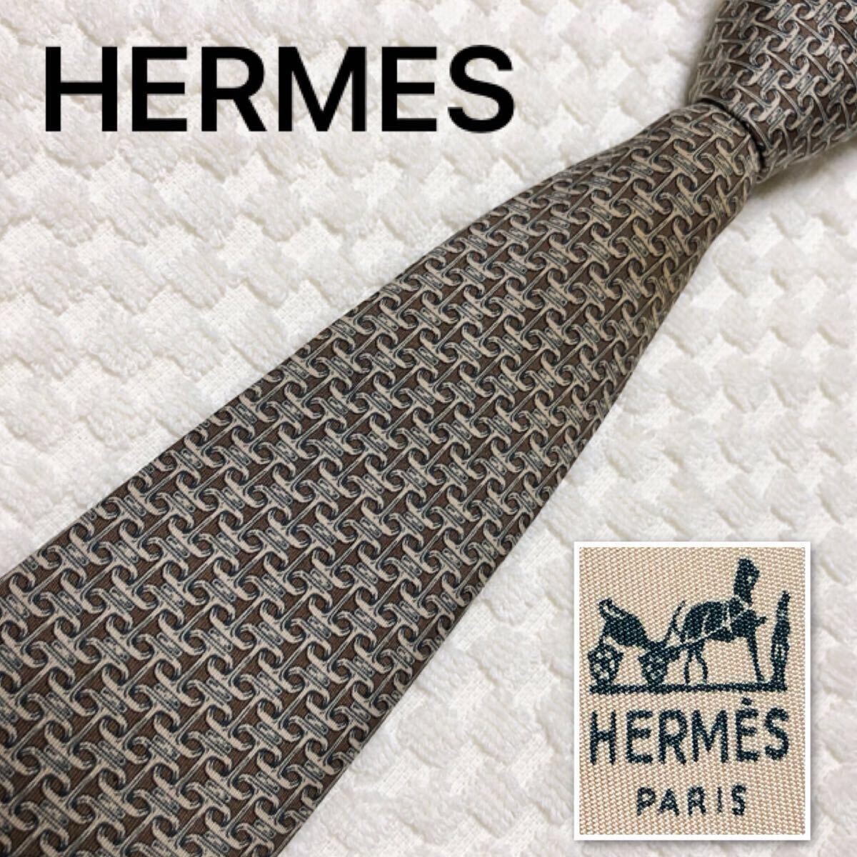 HERMES Tie H Type Metal Fittings Chain D Ancre Style All Over Silk 100 Made in F