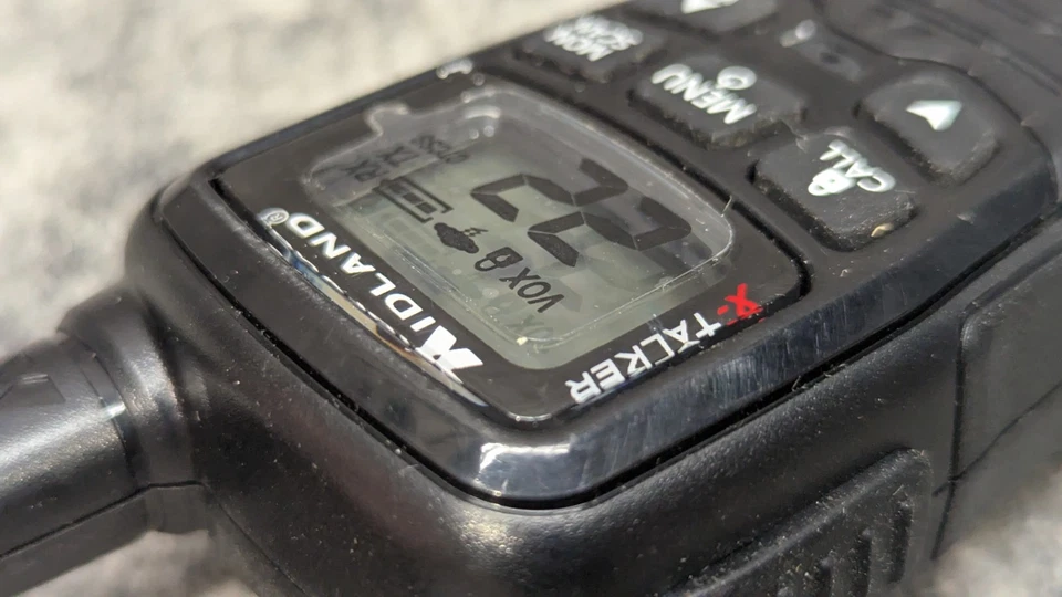 2 Pack Midland X-Talker T10C Walkie Talkies Black FRS Two Way Radio Outdoor - Image 3 of 4