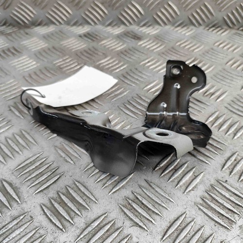 BMW 2 Gran Coupe F44 Kotflügelhalter vorne links 7450387 1,5 Benzin 103 kW 30905