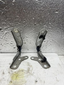 VW POLO 9n Motorhaubenscharniere 6Q0823301B 6Q0823302B li+re LA7W Scharnier