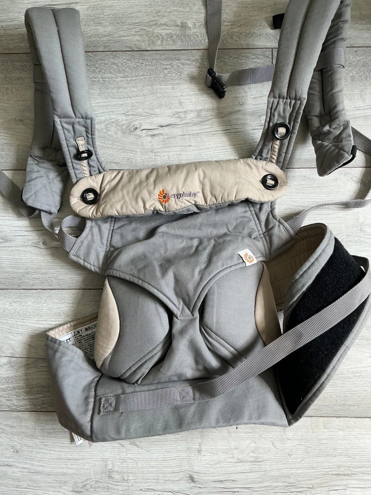 Ergo 360 Baby Carrier Grey