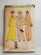 Vtg Simplicity Pattern 7724 Pajamas Nightgown Pullover Caftan Miss CUT 1976