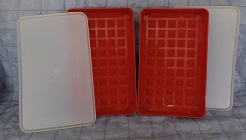 Dos contenedores vintage de bandeja de carne roja naranja TUPPERWARE 1292-5 - Imagen 2 de 5