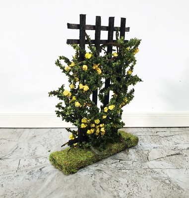 Dollhouse Red Roses Climbing Wire Trellis - 1:12 Scale Miniature Garden Accessory, Metal, Approx. 5.25 Inches High