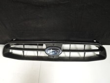 2004-2005-subaru-impreza-grille-grill-brumper-radiator-front-91121fe150-oem