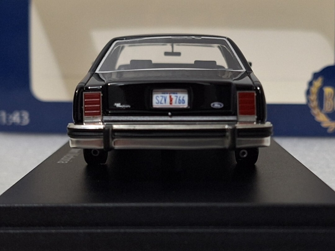 Ford USA LTD Crown Victoria 1986 Black 1:43 BoS 44525 BOS43311