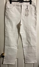 NWT Gloria Vanderbilt Amanda White Jeans Pants Womens 16 Stretch Slimming 38x30  