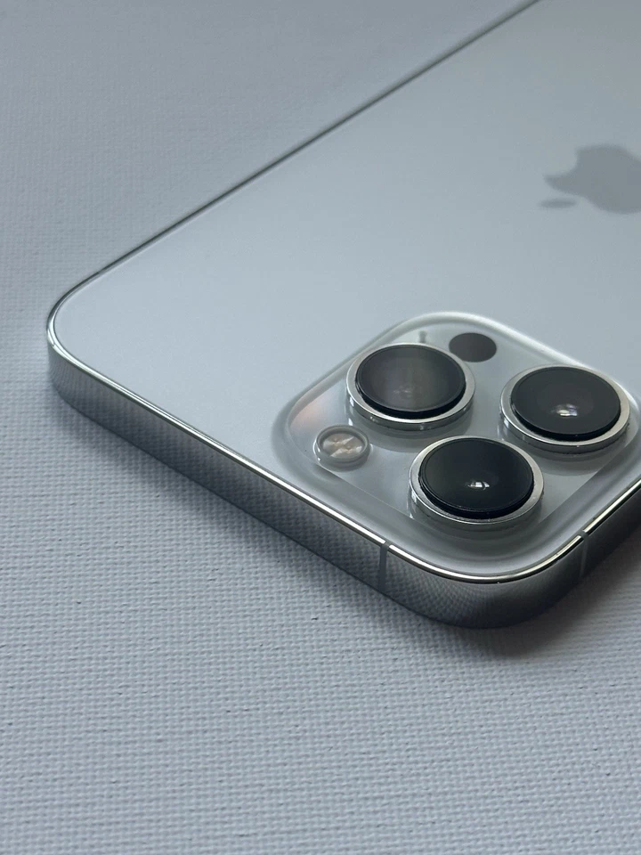 Apple iPhone 13 Pro Max 128 GB Unlocked - Very Good Condition - White - 87% READ - Image 2 of 4