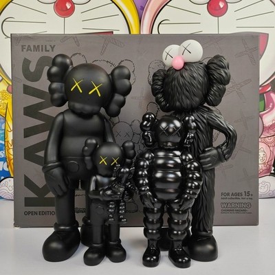 Kaws KAWS FAMILY Family-themed collectible dolls and figurines