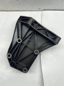 BMW 7 E65, E66, E67 HALTERUNG KLIMAKOMPRESSOR 779220203 3.00 Diesel 17733529