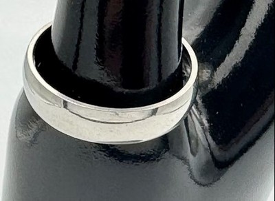 Titanium Steel Ring Curved Classic Simple - 6mm - Size 9