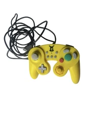 HORI Nintendo Switch Battle Pad (Pikachu) Gamecube Style Controller